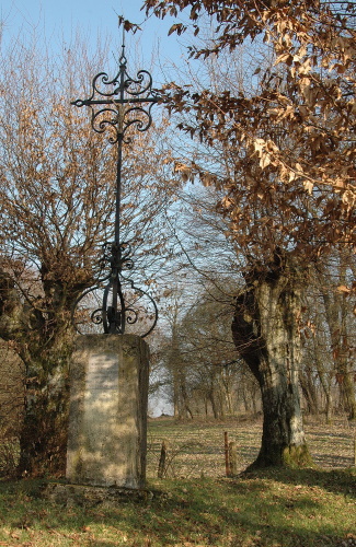 Cornay croix de chemin